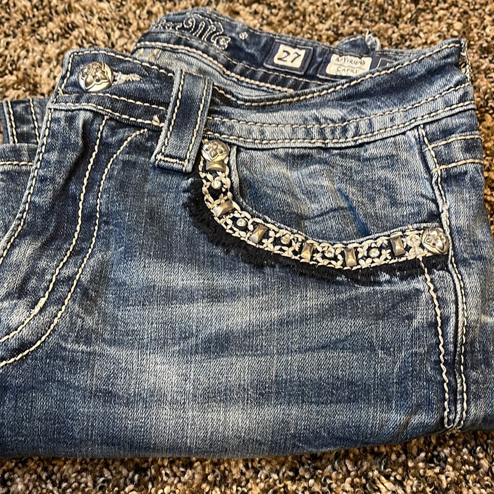 Miss Me Capris - Picture 3 of 5